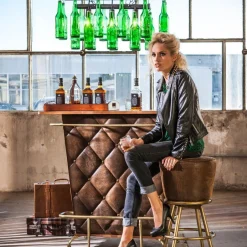 Store Bar Lady Rock Vintage Bars|Kasten