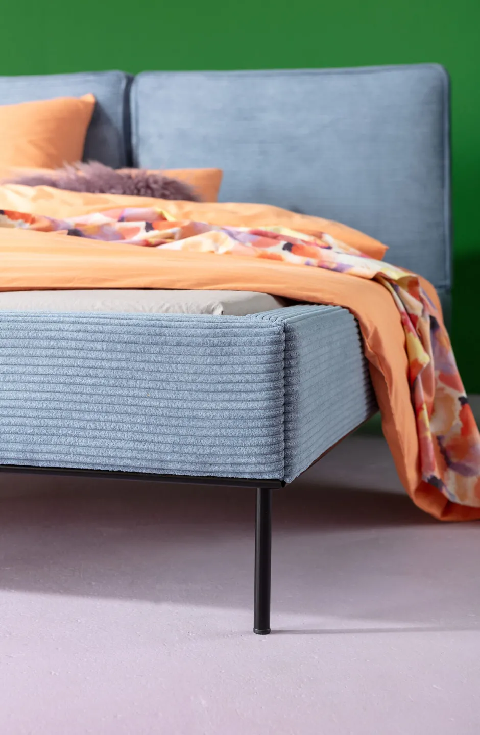 Outlet Bed East Side Cord Blue 180x200cm Bedden|Tuinmeubelen