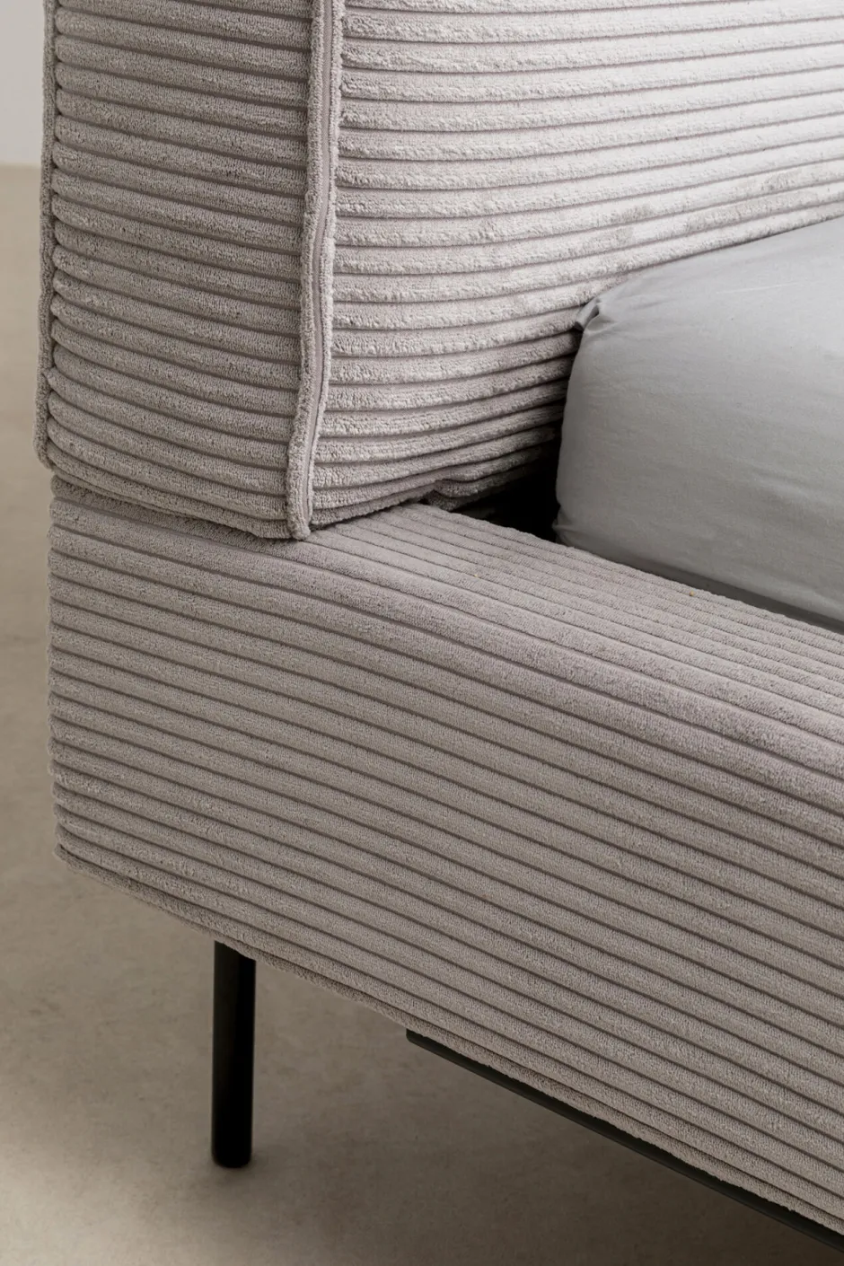 Cheap Bed East Side Cord Grey 160x200cm Bedden|Kasten
