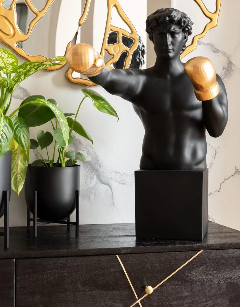 Store Decofiguur Balboa Woondecoratie|Kasten