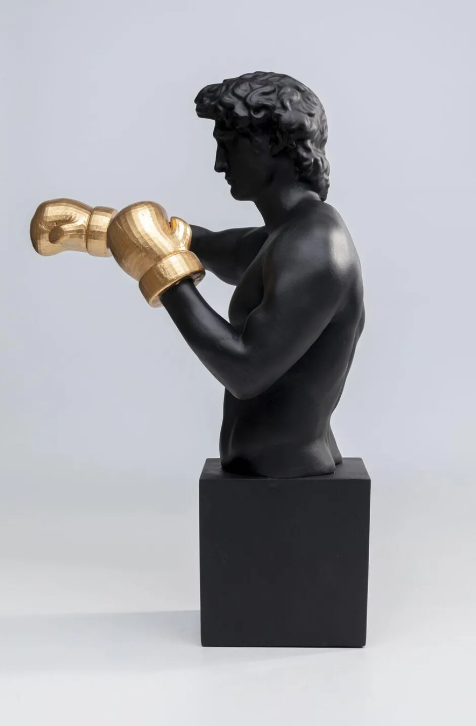 Store Decofiguur Balboa Woondecoratie|Kasten