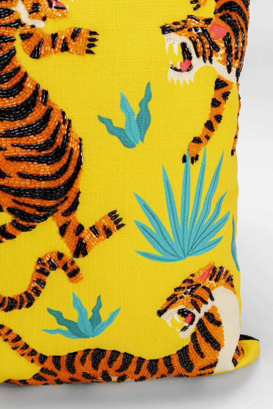 Best Sale Kussen Tiger Love Geel 45x45cm Vloerkleden & Textiel|Kasten