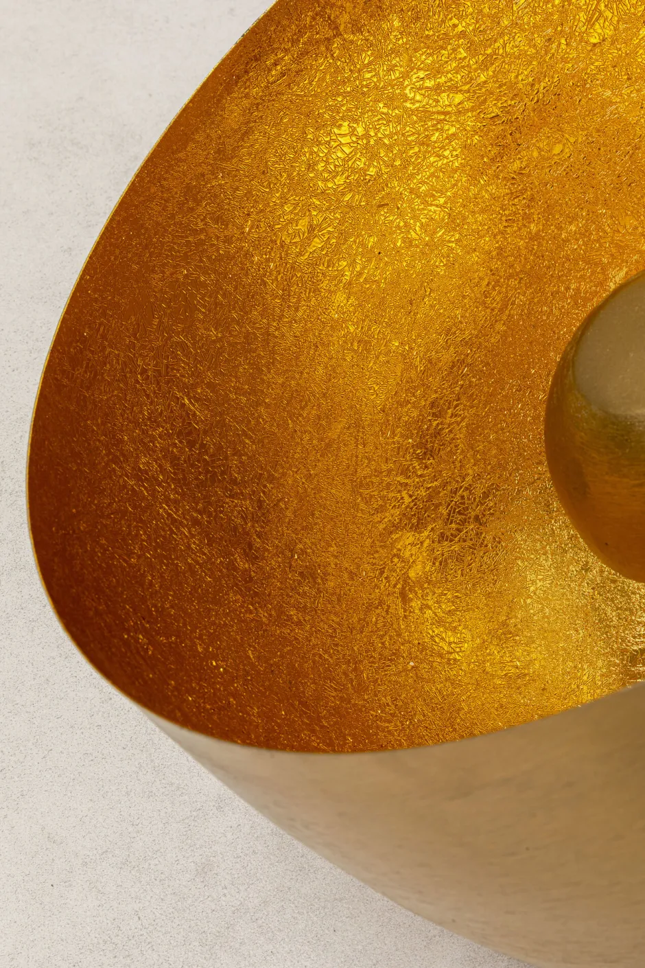 Best Vloerlamp Apollon Smooth Gold Ø35cm Vloerlampen|Kasten